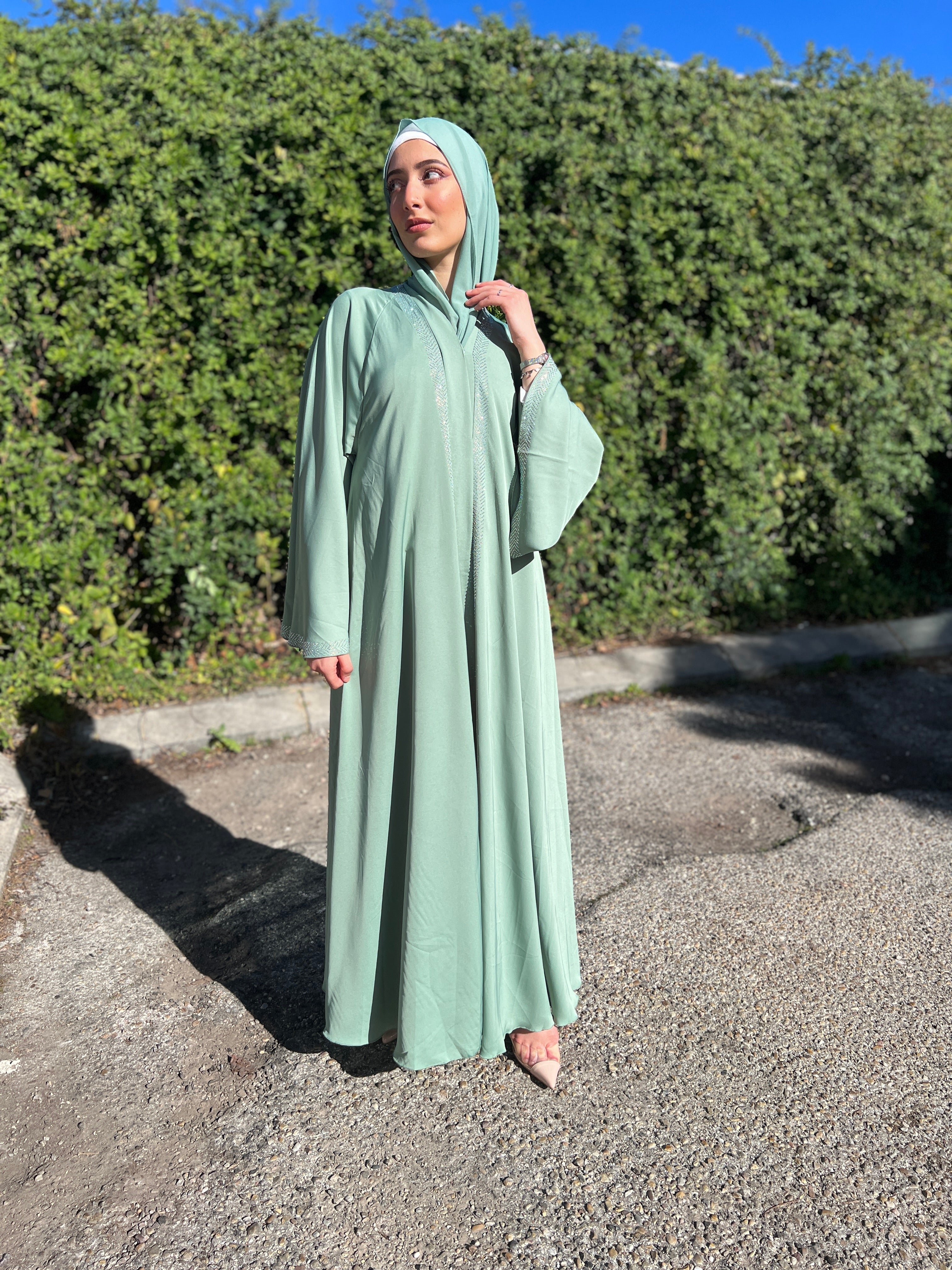 Abaya Zafiro