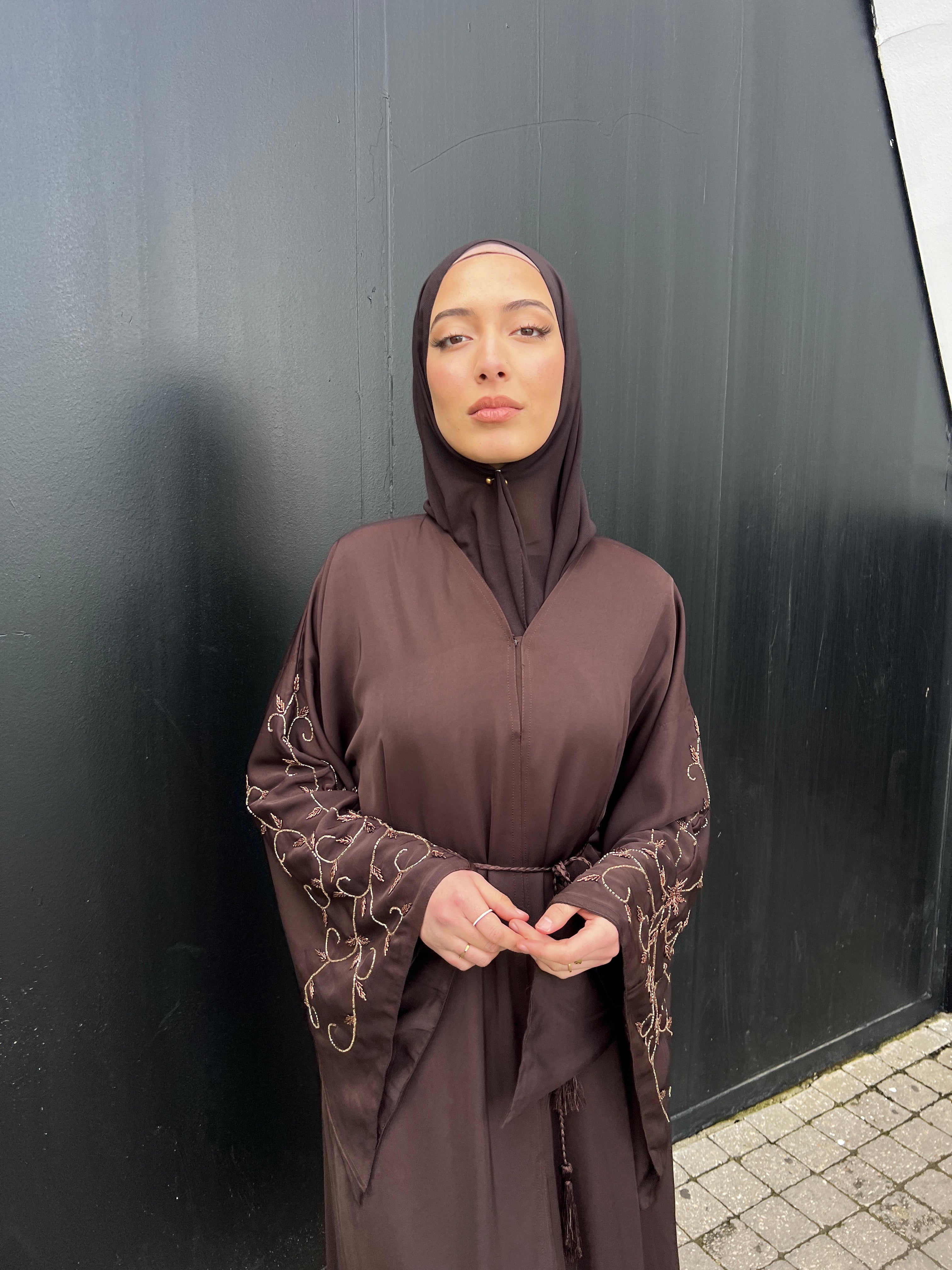 Abaya Hilya