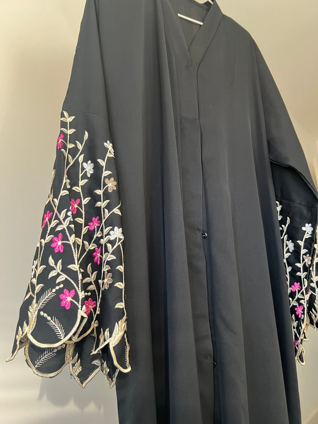 Abaya con flores 🌼