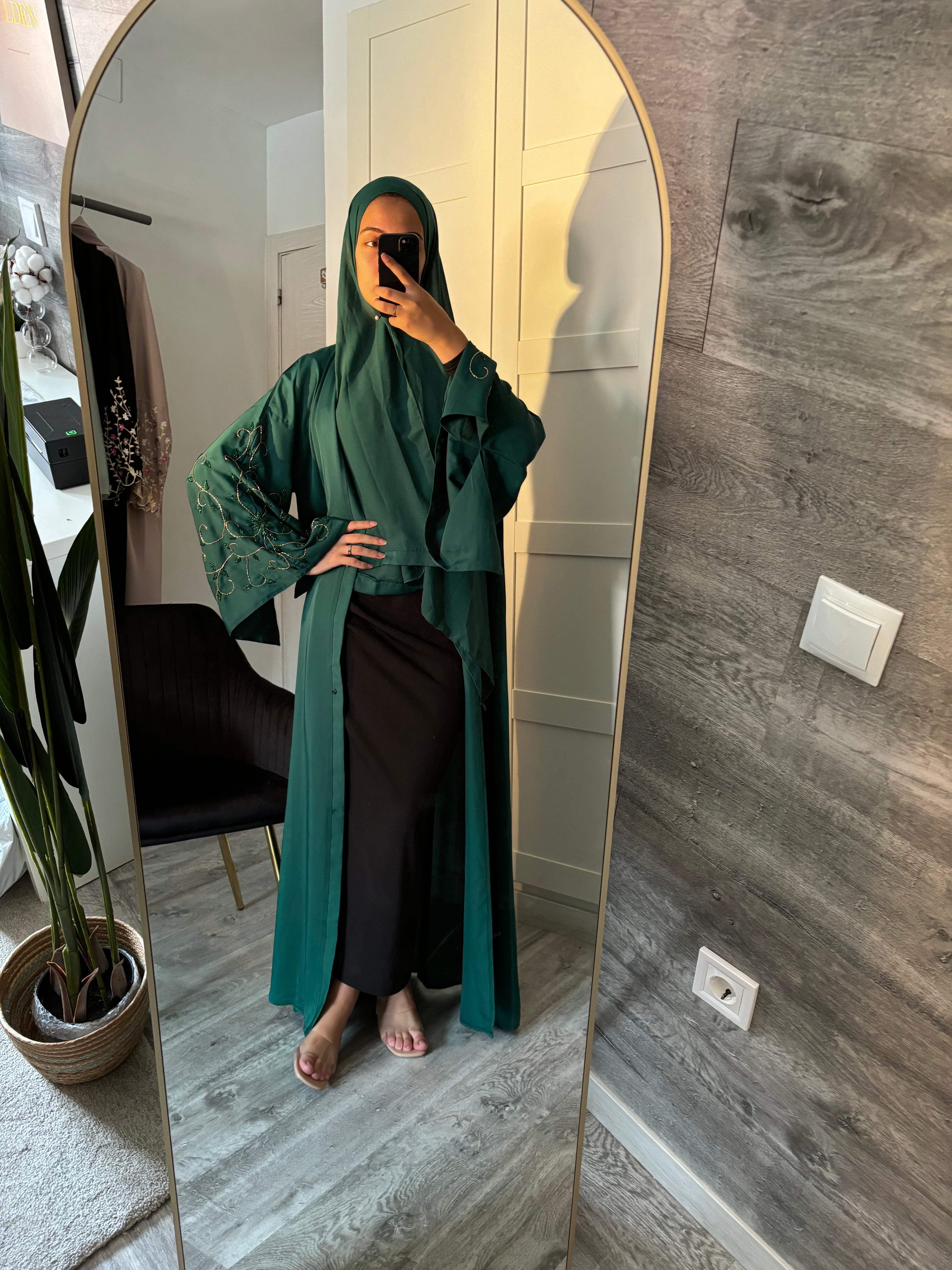 Abaya Hilya