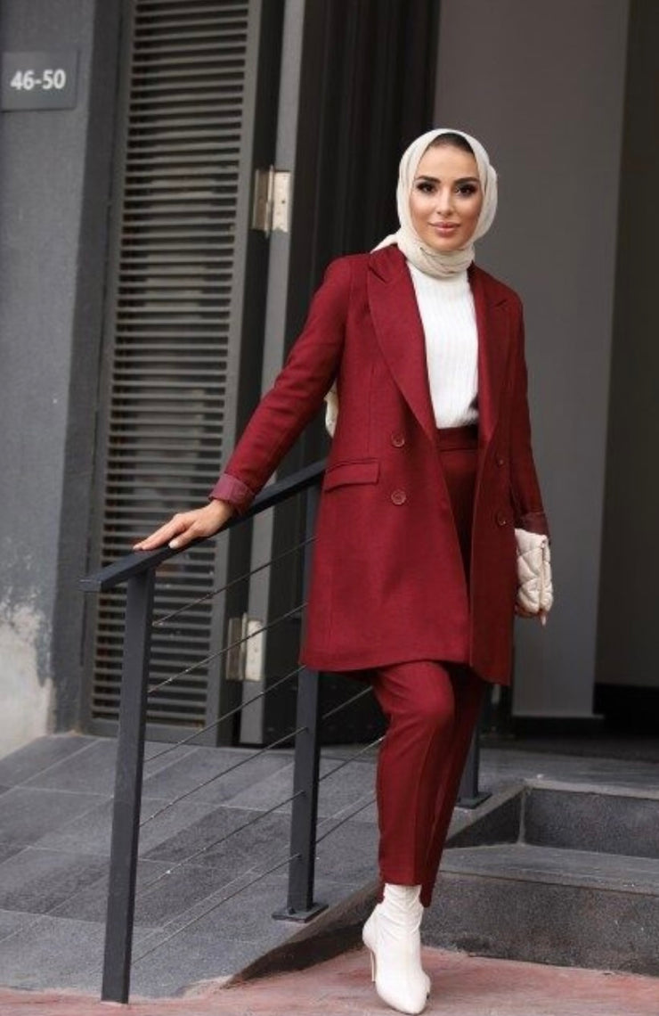 Traje Burdeos