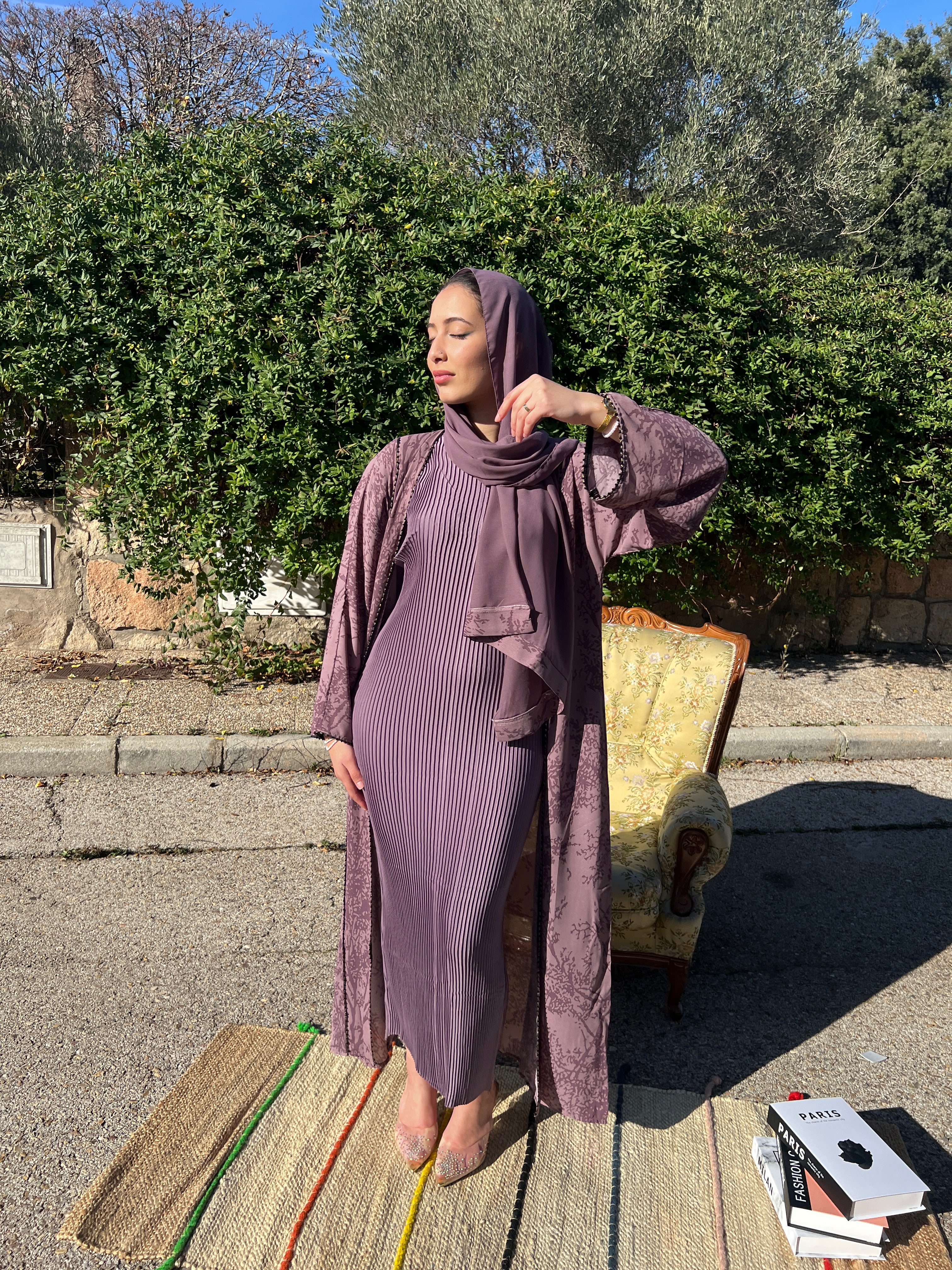 Abaya Zahra