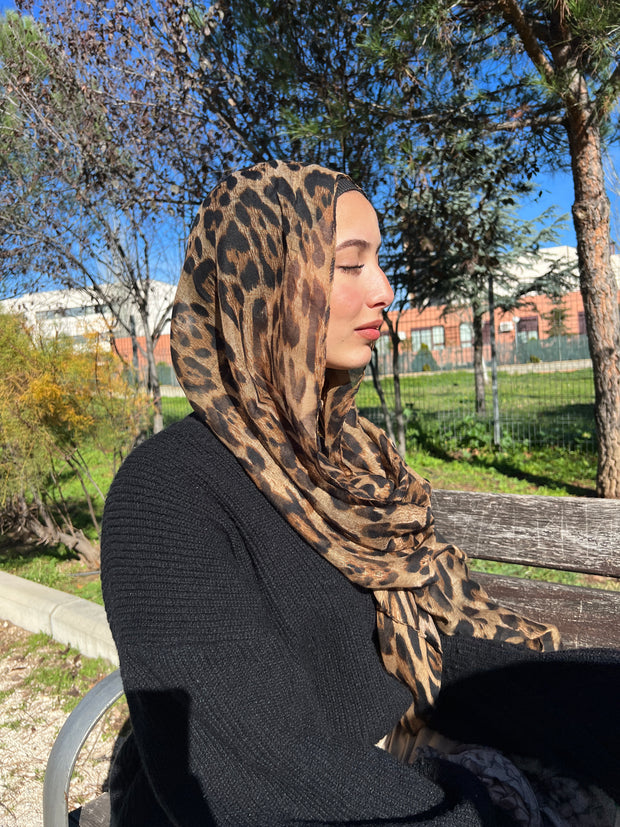 Hiyab de leopardo
