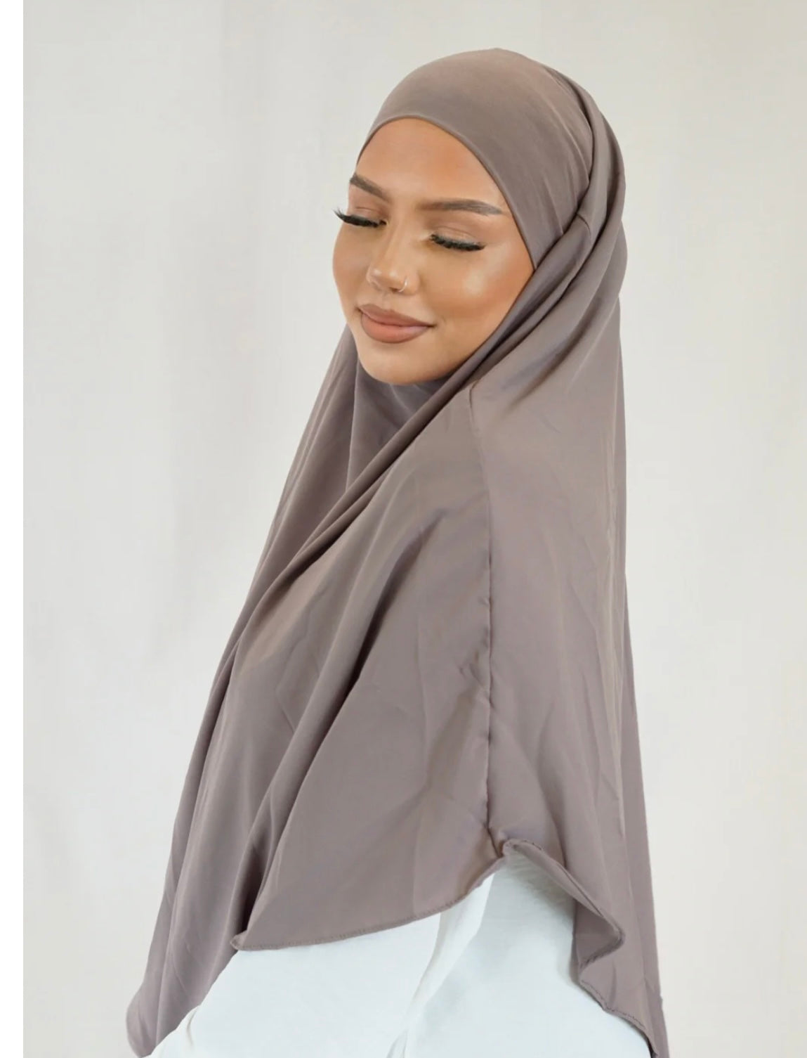 Khimar corto