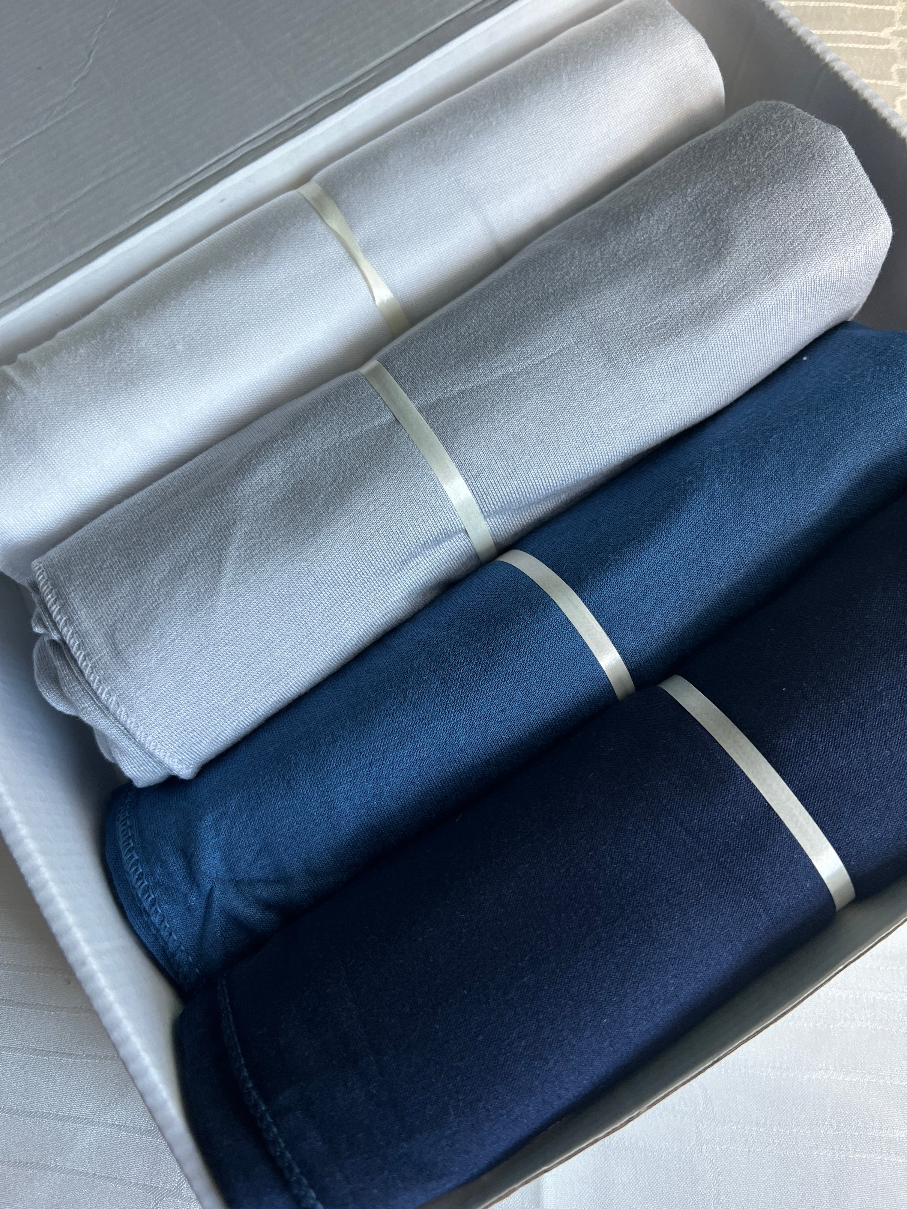 Caja de jersey con hiyab